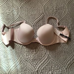 #55 Victoria’s Secret bra 34D/D75